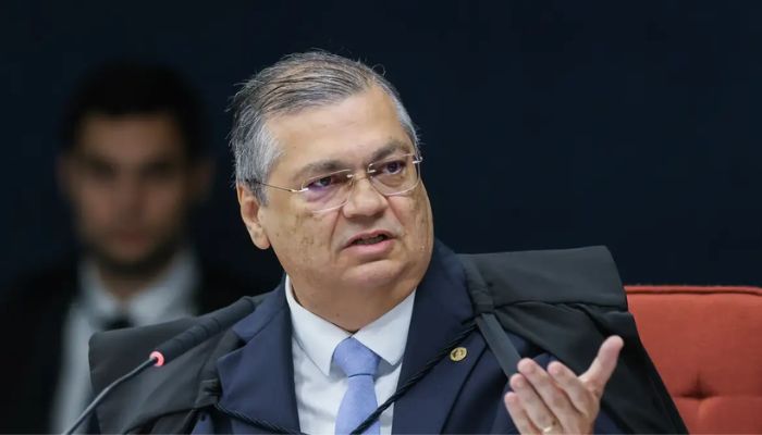  Dino manda TSE analisar possível uso de emendas em campanha eleitoral 